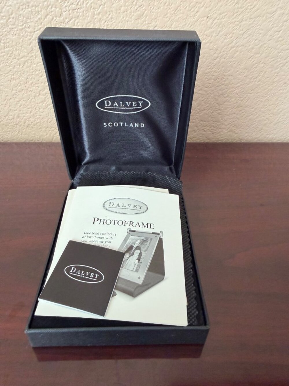 Vintage Dalvey Scotland Large Leather & Siver Tone Travel Photo Frame NOS - Picture 13 of 14